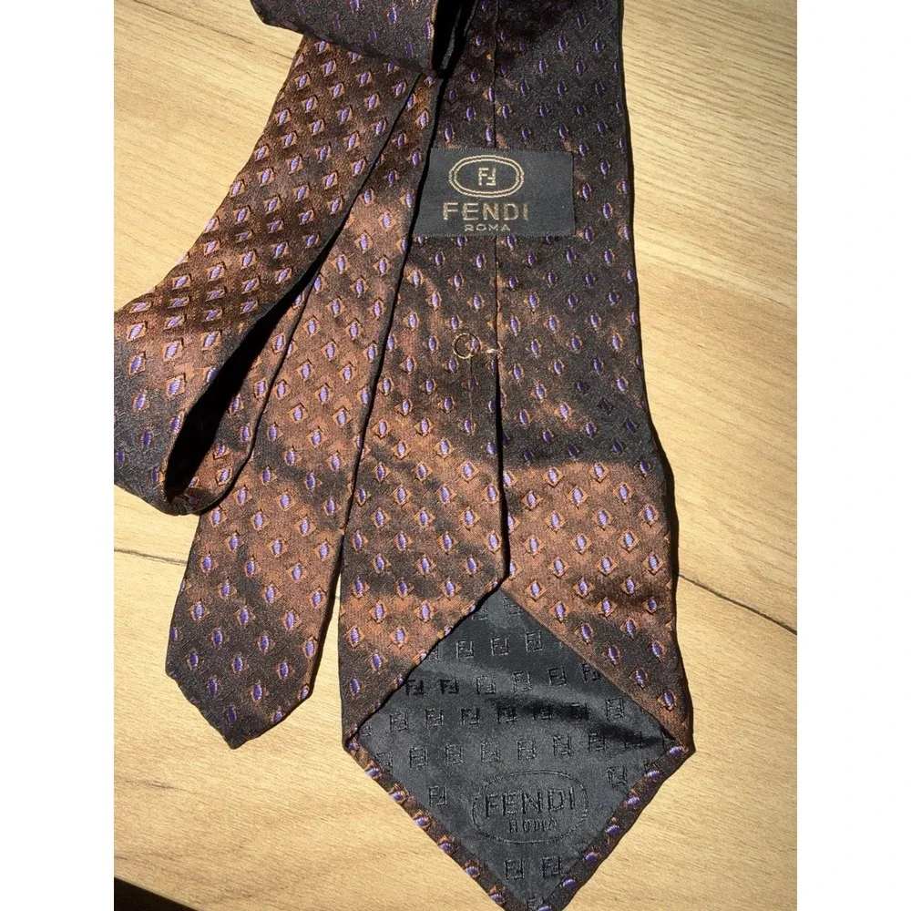 Vintage Fendi 100% Silk‎ Tie Brown  Italy Luxury Designer Y